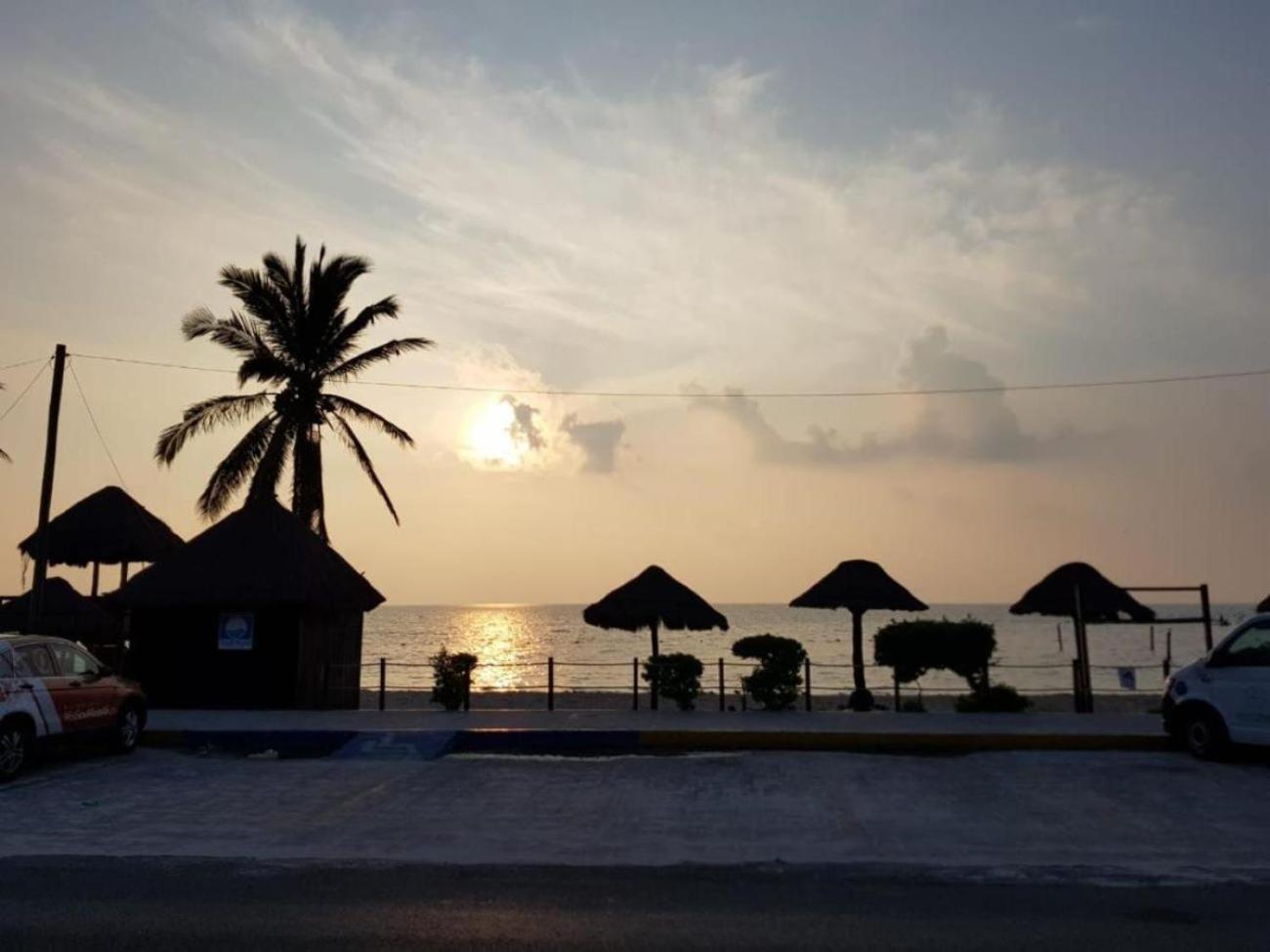 Beautiful Home By The Beach - 3Bedrooms, 2.5Baths Cancun Exterior photo